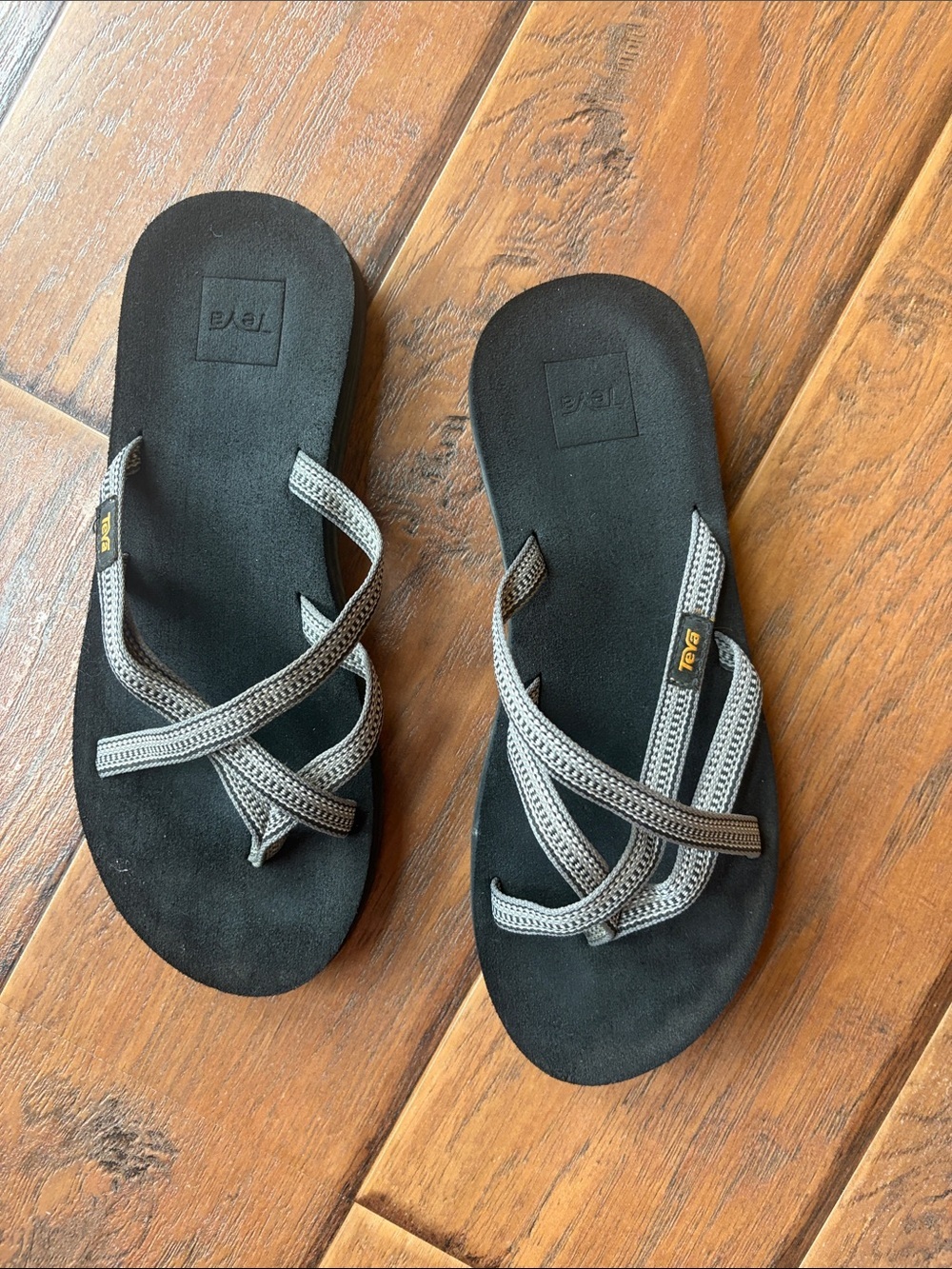 Teva Black Footbed Sandals with Gray Straps - Crisscross Style
